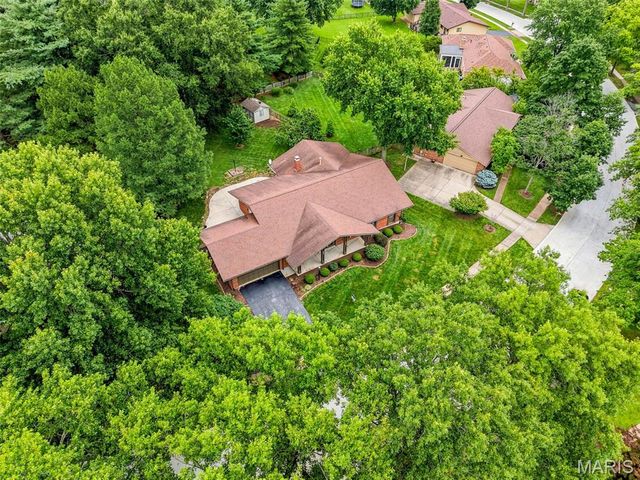 1538 Woodroyal West Drive, Chesterfield, MO 63017