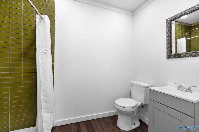 627 Gunter Avenue, Guntersville, AL 35976