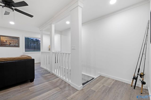 627 Gunter Avenue, Guntersville, AL 35976