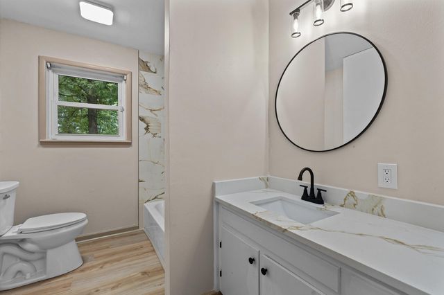 2317 Kelly Lynn Ln, Longview, TX 75605