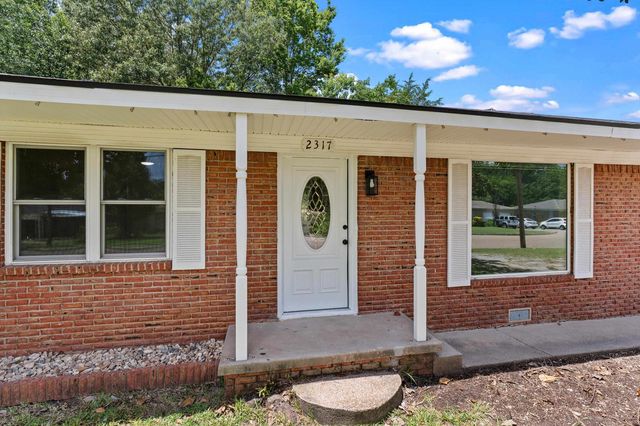 2317 Kelly Lynn Ln, Longview, TX 75605