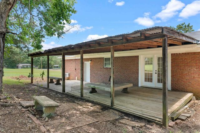2317 Kelly Lynn Ln, Longview, TX 75605