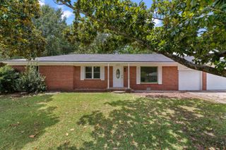 2317 Kelly Lynn Ln, Longview, TX 75605