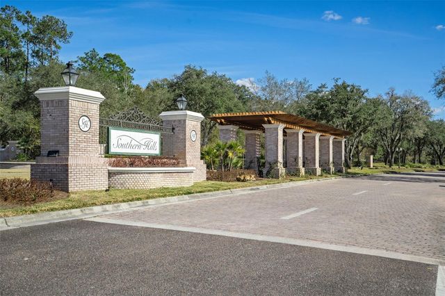 4551 SOUTHERN VALLEY LOOP, Brooksville, FL 34601