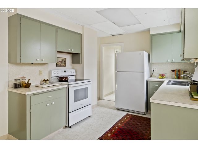 5515 N OBERLIN St, Portland, OR 97203