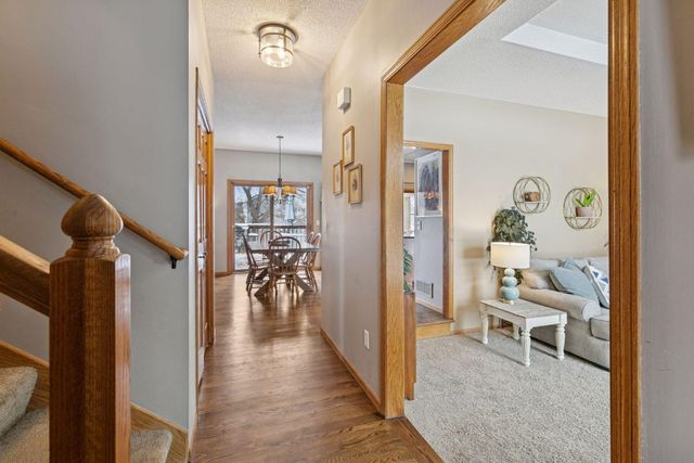 16862 Illinois Avenue, Lakeville, MN 55044