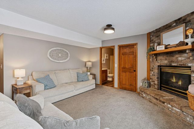 16862 Illinois Avenue, Lakeville, MN 55044