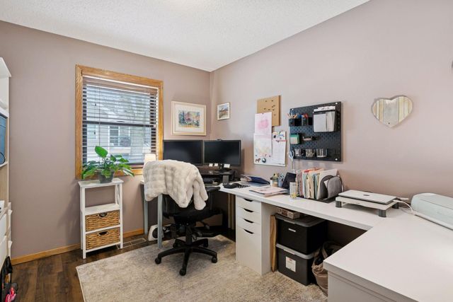 16862 Illinois Avenue, Lakeville, MN 55044