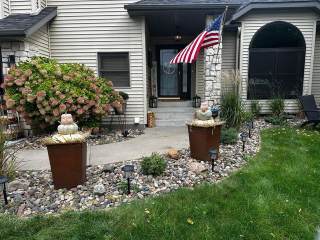 16862 Illinois Avenue, Lakeville, MN 55044