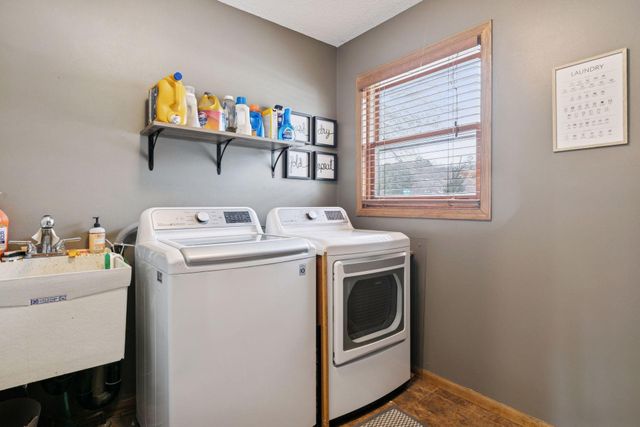 16862 Illinois Avenue, Lakeville, MN 55044