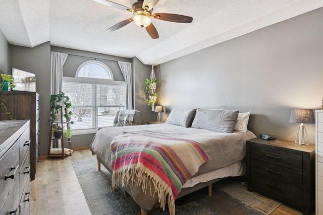 16862 Illinois Avenue, Lakeville, MN 55044