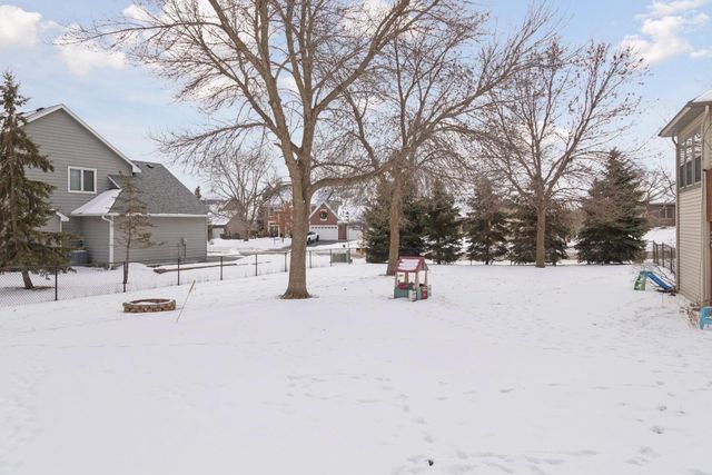 16862 Illinois Avenue, Lakeville, MN 55044