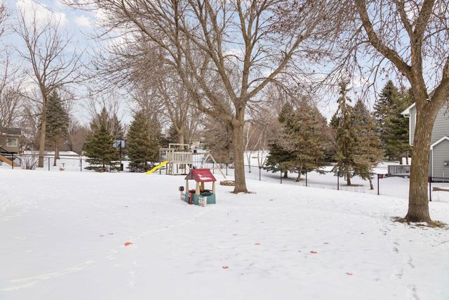 16862 Illinois Avenue, Lakeville, MN 55044