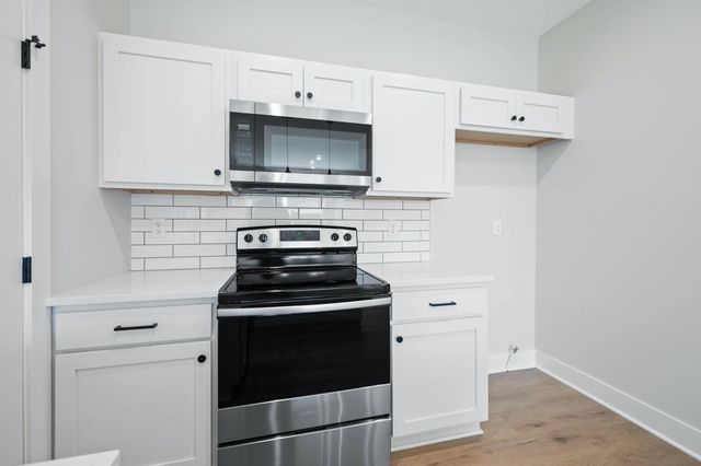 12815 E Willowgreen St, Wichita, KS 67230