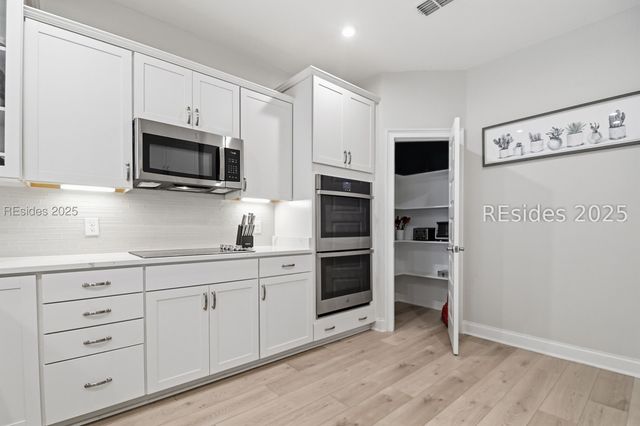 11 Hammock Breeze Way, Hilton Head Island, SC 29926