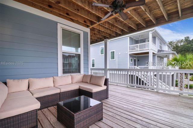 11 Hammock Breeze Way, Hilton Head Island, SC 29926