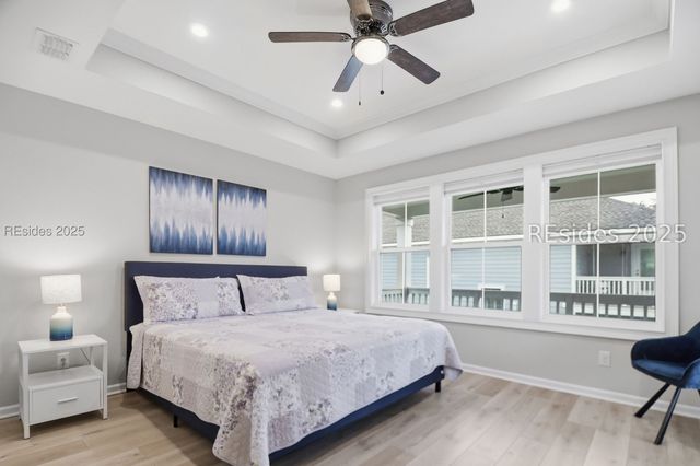 11 Hammock Breeze Way, Hilton Head Island, SC 29926