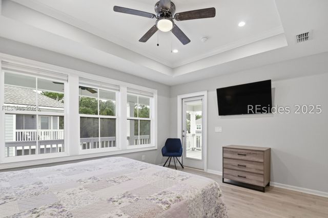 11 Hammock Breeze Way, Hilton Head Island, SC 29926