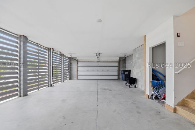 11 Hammock Breeze Way, Hilton Head Island, SC 29926