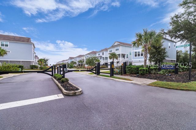 11 Hammock Breeze Way, Hilton Head Island, SC 29926