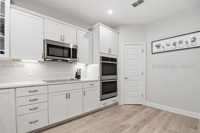 11 Hammock Breeze Way, Hilton Head Island, SC 29926