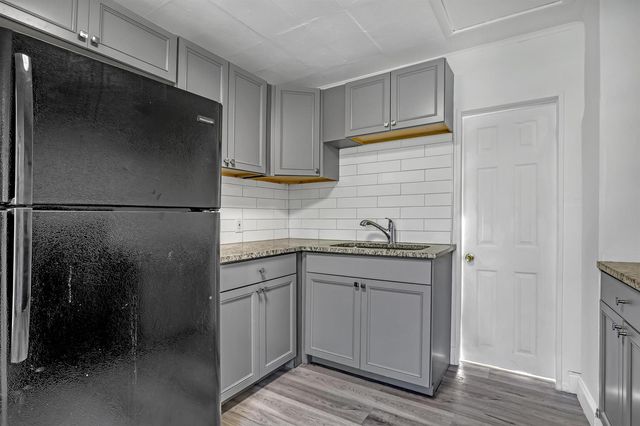 180 W 15th Street, Riviera Beach, FL 33404
