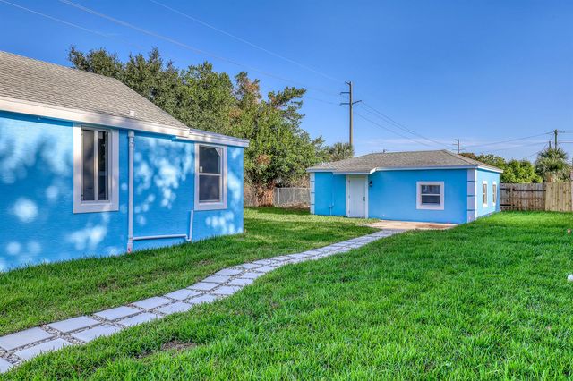 180 W 15th Street, Riviera Beach, FL 33404