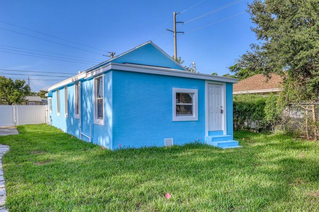 180 W 15th Street, Riviera Beach, FL 33404