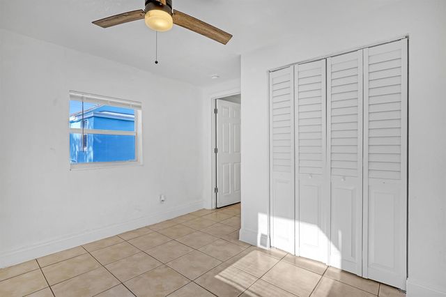 180 W 15th Street, Riviera Beach, FL 33404