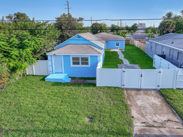 180 W 15th Street, Riviera Beach, FL 33404