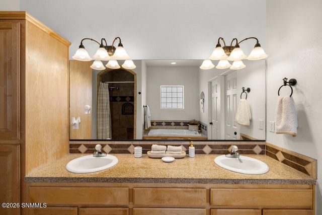 2561 Desert Cove Place, Las Cruces, NM 88011