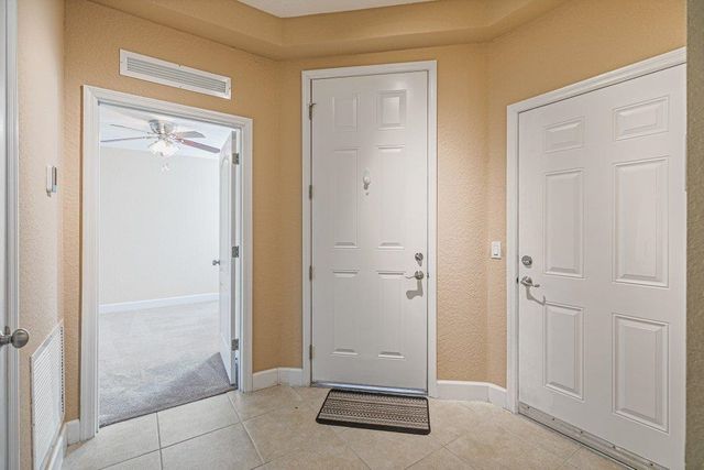 102 Casa Bella Ln, St Augustine, FL 32086