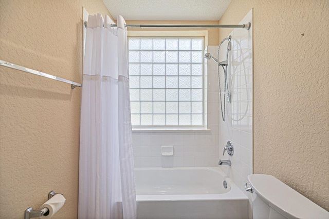 102 Casa Bella Ln, St Augustine, FL 32086