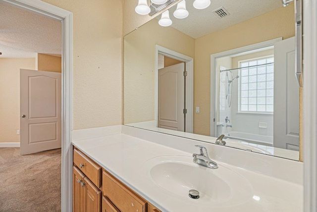 102 Casa Bella Ln, St Augustine, FL 32086