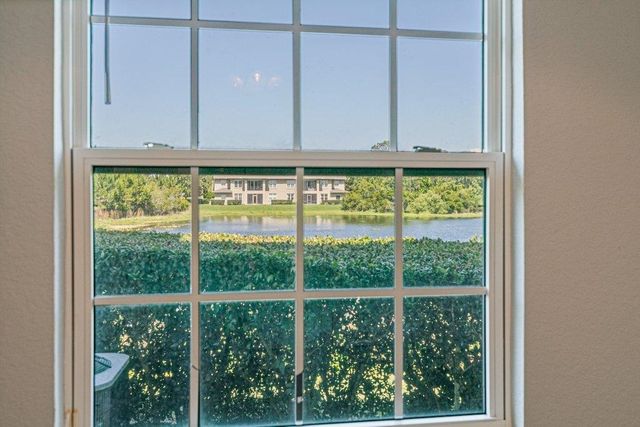 102 Casa Bella Ln, St Augustine, FL 32086