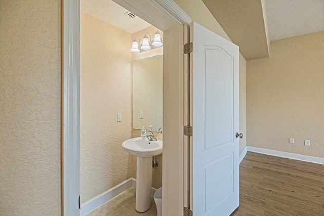 102 Casa Bella Ln, St Augustine, FL 32086