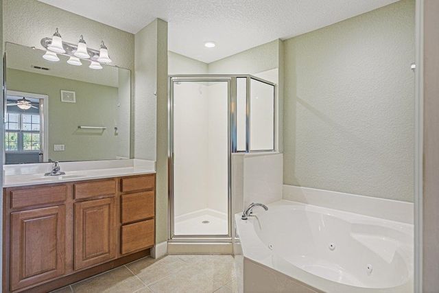 102 Casa Bella Ln, St Augustine, FL 32086