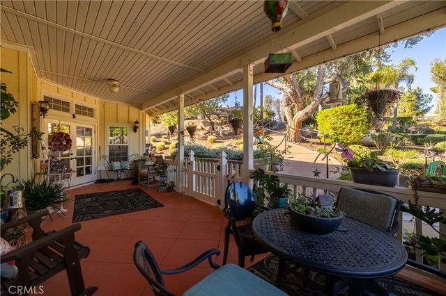 24105 Carancho Road, Temecula, CA 92590