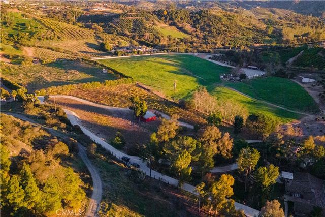 24105 Carancho Road, Temecula, CA 92590