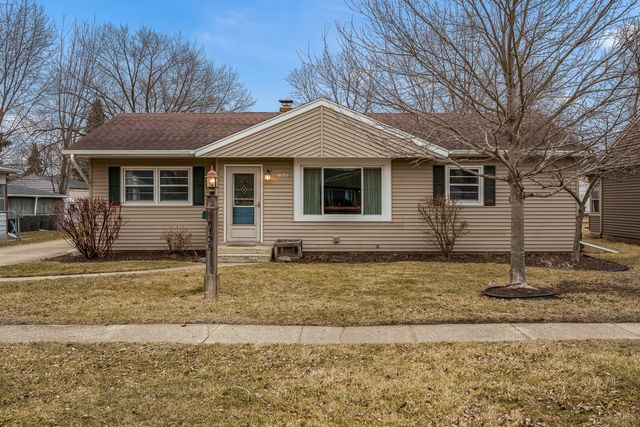 6125 John Street, Loves Park, IL 61111