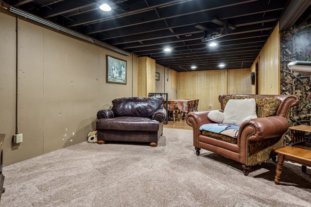 6125 John Street, Loves Park, IL 61111