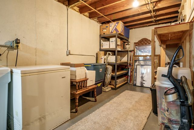 6125 John Street, Loves Park, IL 61111