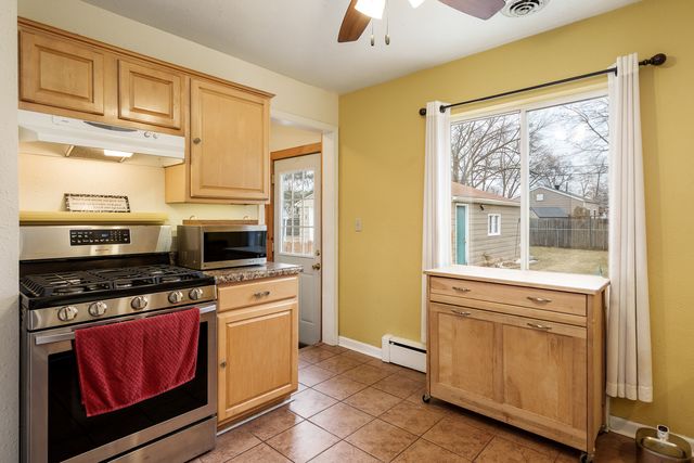 6125 John Street, Loves Park, IL 61111