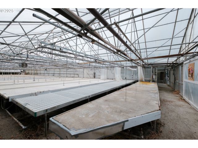 55 Q St, Cottage Grove, OR 97424