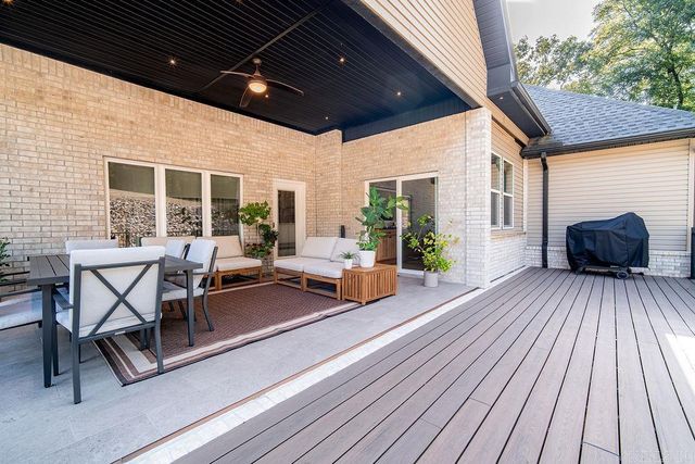 820 N Moore Road, Hot Springs, AR 71913