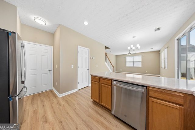 214 Hiawassee Drive, Woodstock, GA 30188