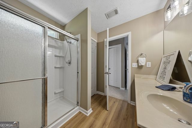 214 Hiawassee Drive, Woodstock, GA 30188