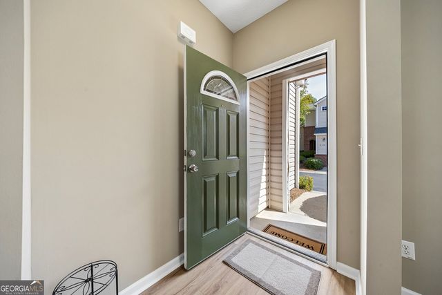214 Hiawassee Drive, Woodstock, GA 30188