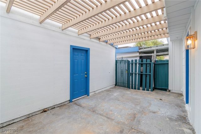 4255 Kona Coast Way, Las Vegas, NV 89121