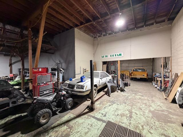 300 Market Street 310, 320, Klamath Falls, OR 97601